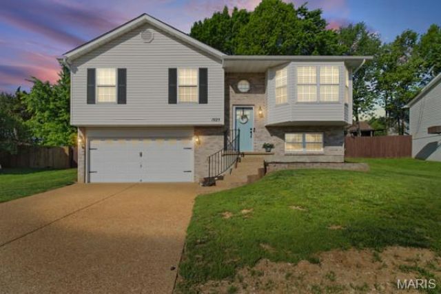 1925 Iditarod Trail , Festus, MO 63028 Main Photo