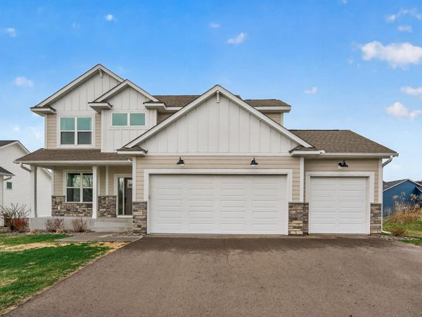 9985 14th Circle NE, Saint Michael, MN 55376