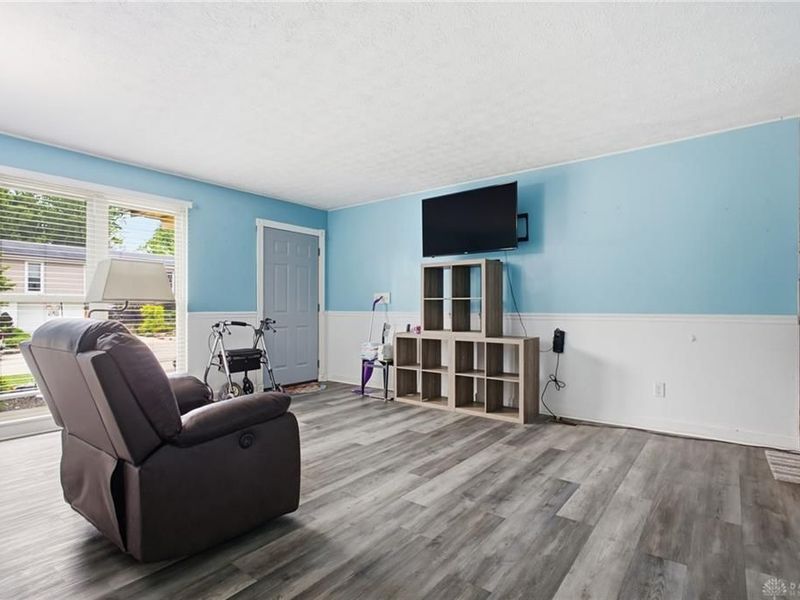 4799 Scothills Drive, Englewood, OH 45322 Photo 4