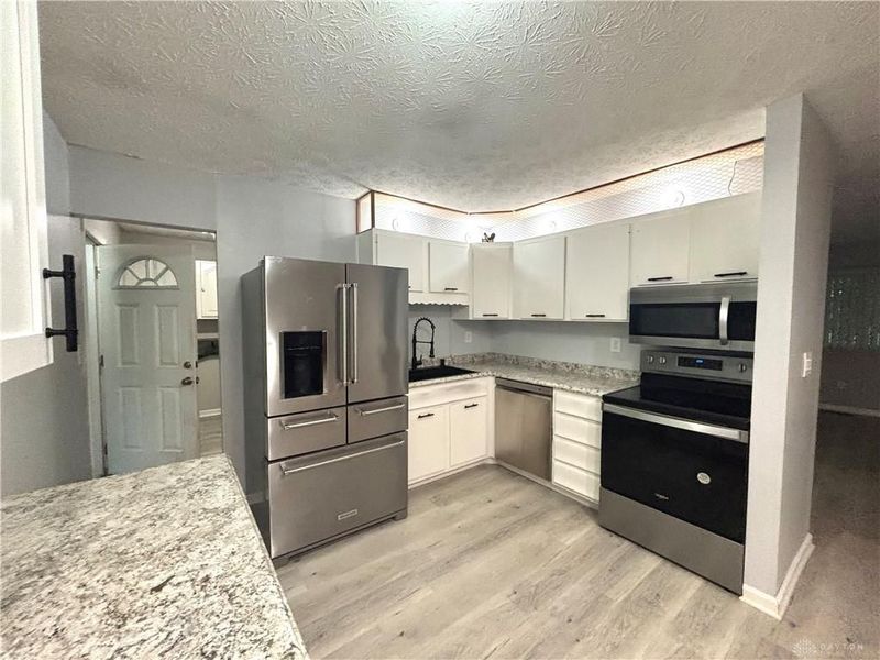 2530 Eckley Blvd, Miamisburg, OH 45449 Photo 9