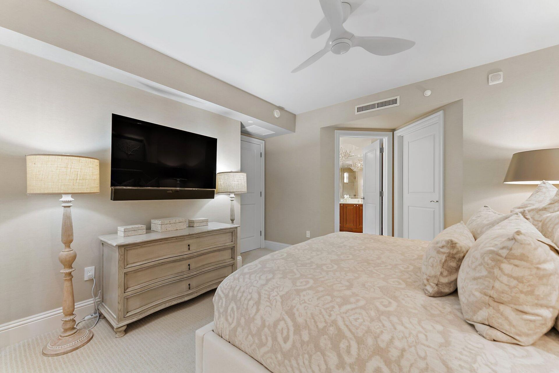 2700 N Ocean Drive, Unit 2304b, Singer Island, FL 33404 Photo