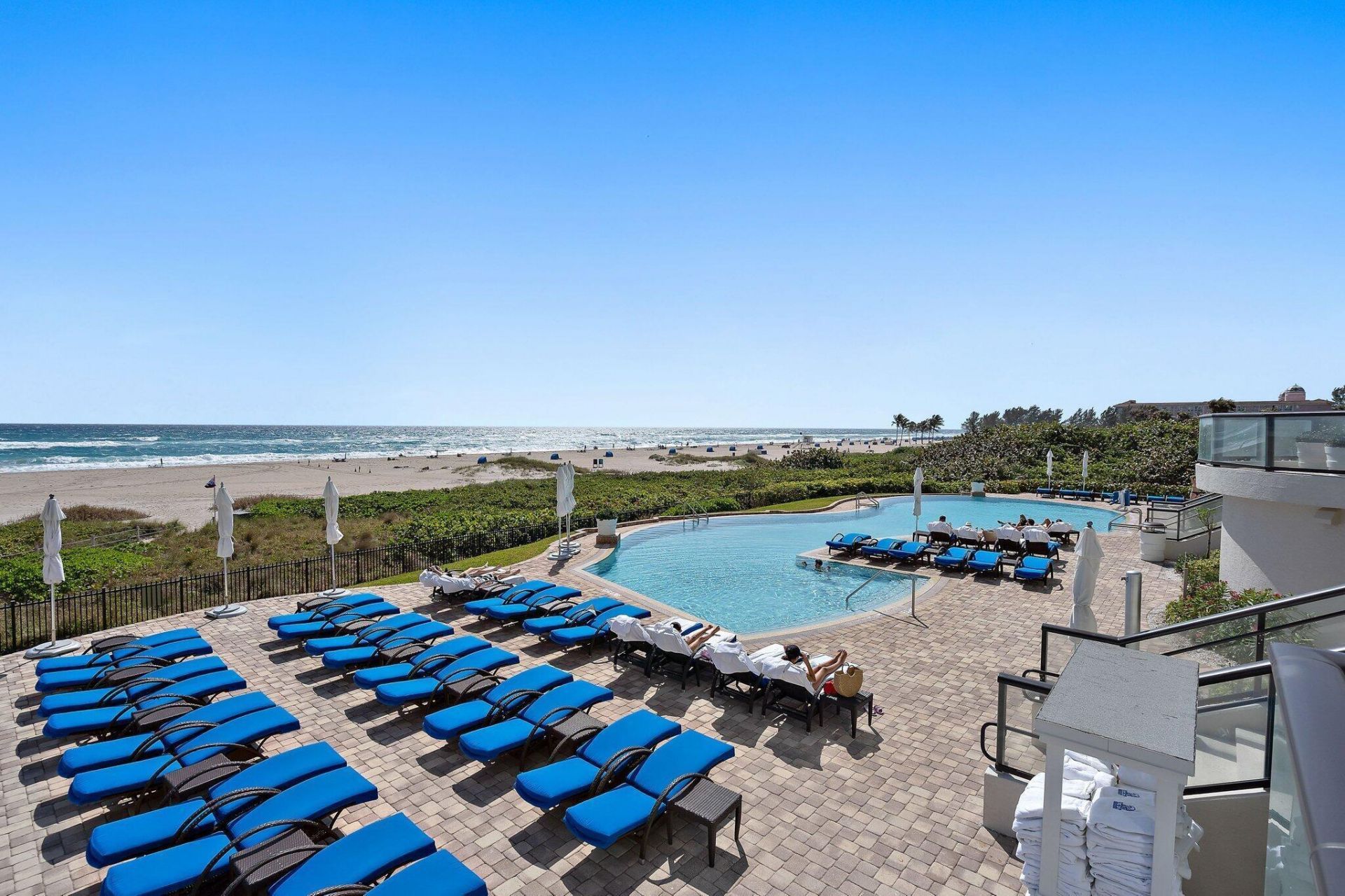 2700 N Ocean Drive, Unit 2304b, Singer Island, FL 33404 Photo