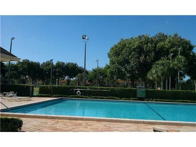 114 Buttonwood Lane, Unit 114, Boynton Beach, FL 33436 Photo