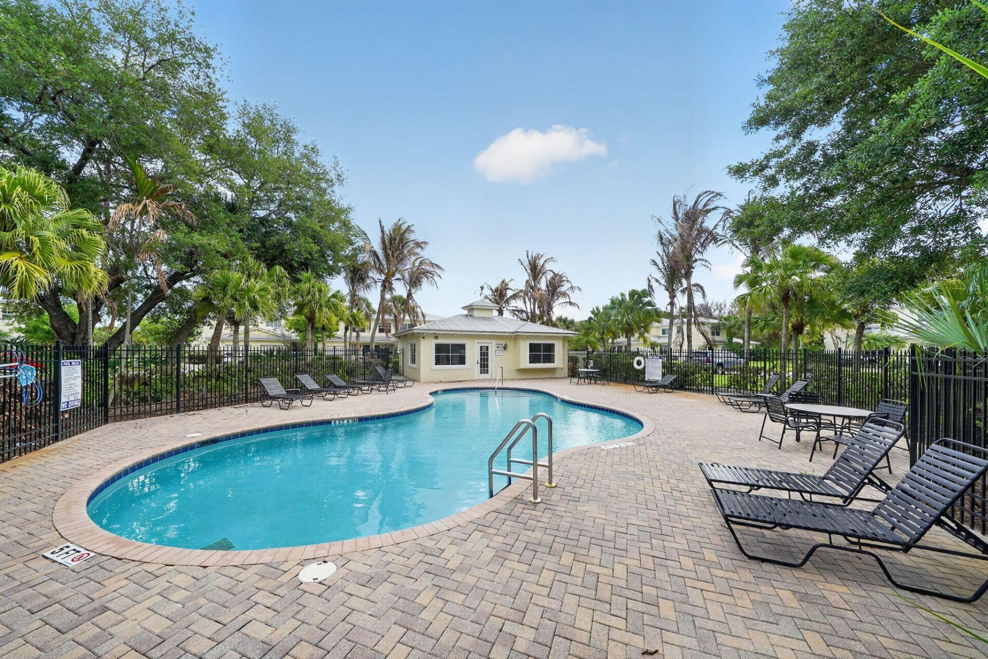 2535 Creekside Drive, Fort Pierce, FL 34981 Photo