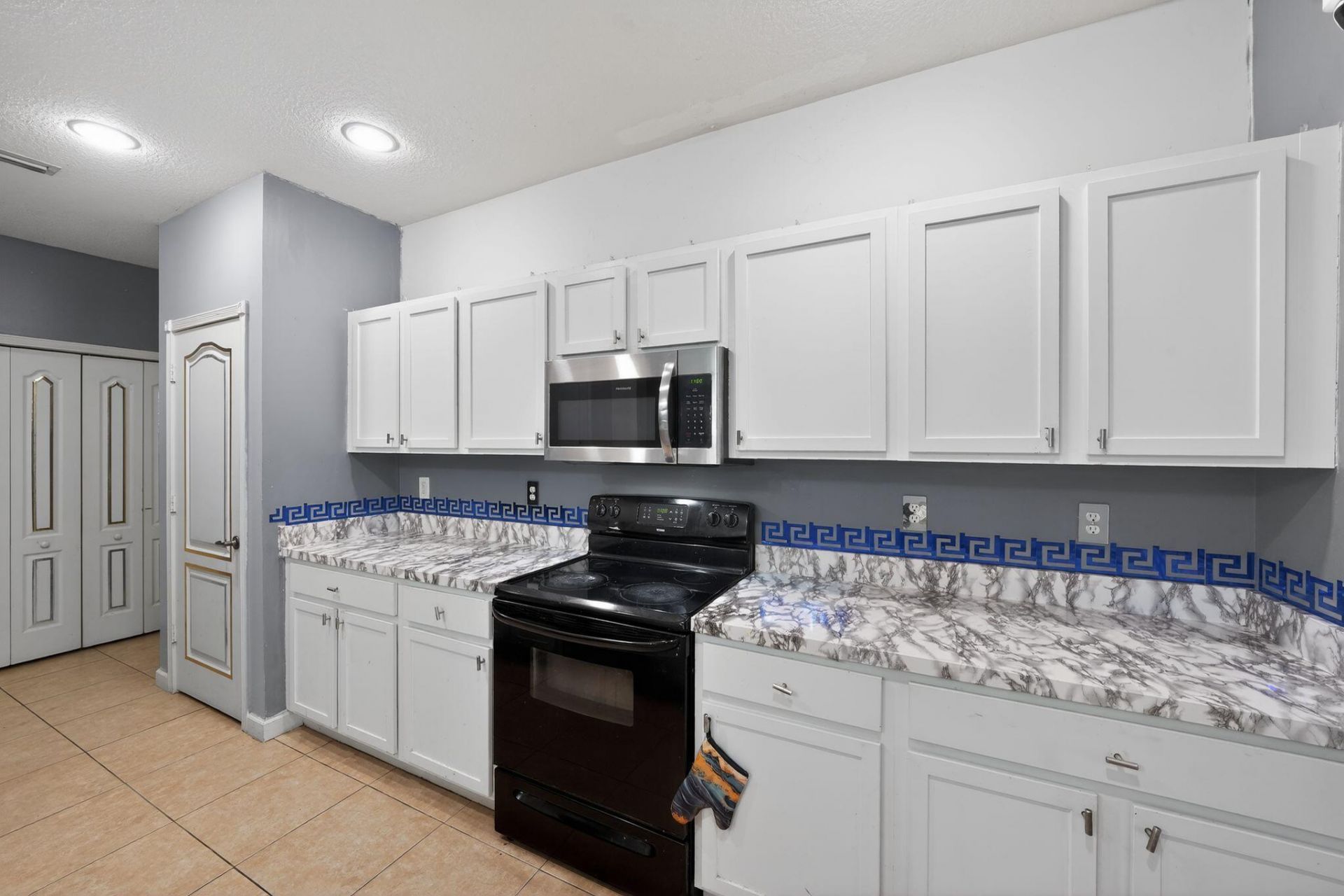2535 Creekside Drive, Fort Pierce, FL 34981 Photo