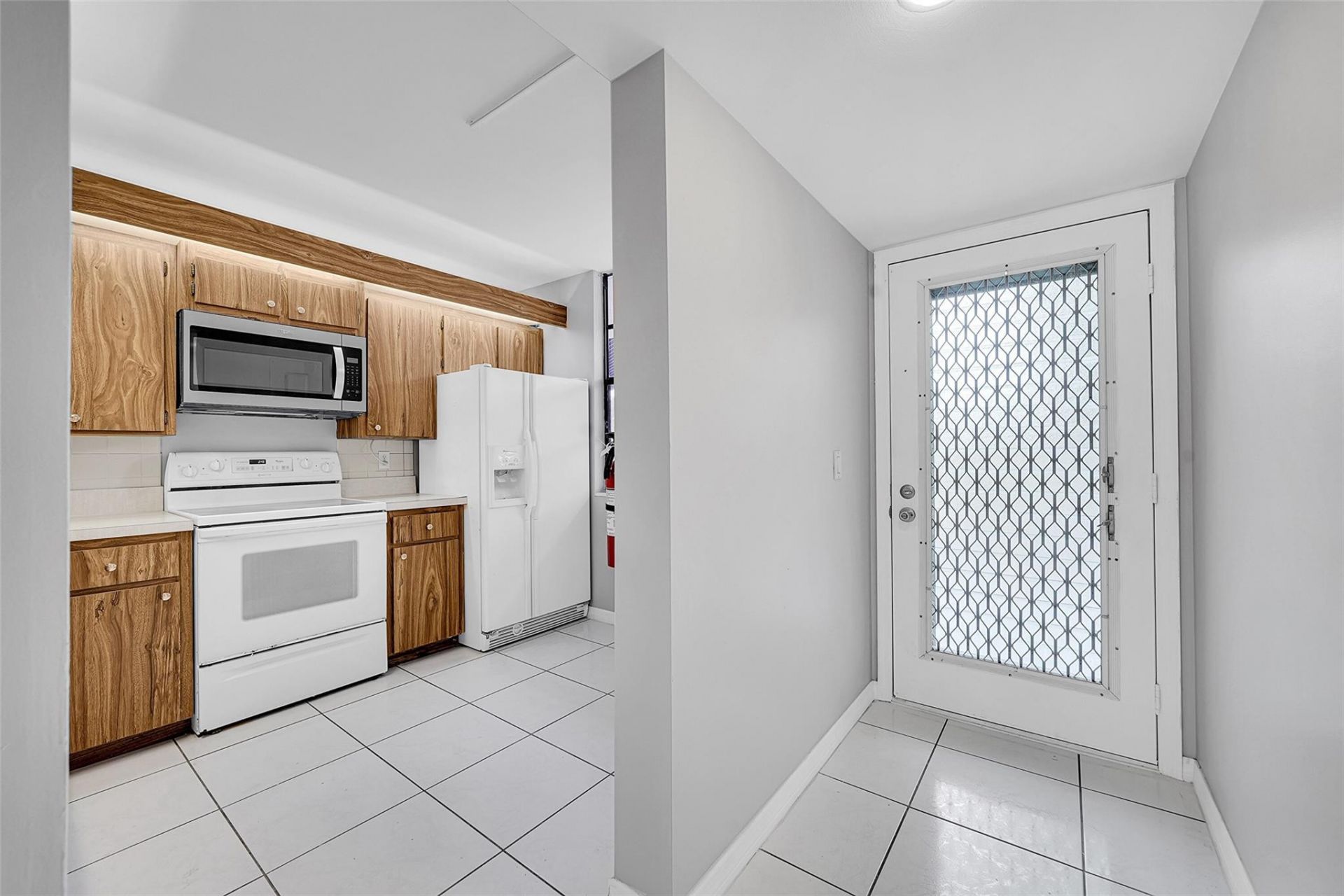 1713 Whitehall Drive, Unit 103, Davie, FL 33324 Photo