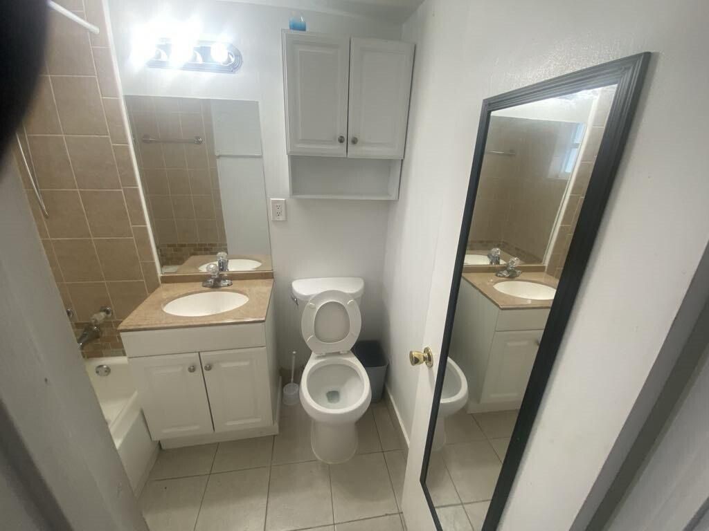 61 East Court, Royal Palm Beach, FL 33411 Photo