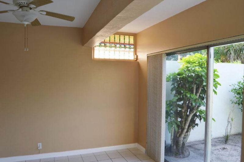 61 East Court, Royal Palm Beach, FL 33411 Photo