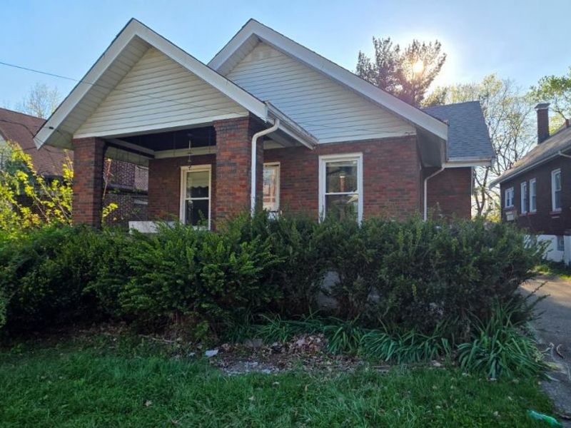 743 Clanora Drive, Cincinnati, OH 45205 Photo 2