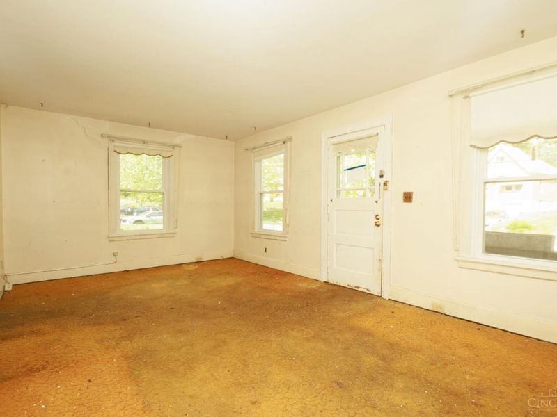 743 Clanora Drive, Cincinnati, OH 45205 Photo 5