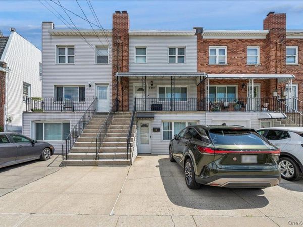 228 Calhoun Avenue, Bronx, NY 10465