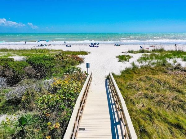 625 Nerita ST , Unit C, SANIBEL, FL 33957