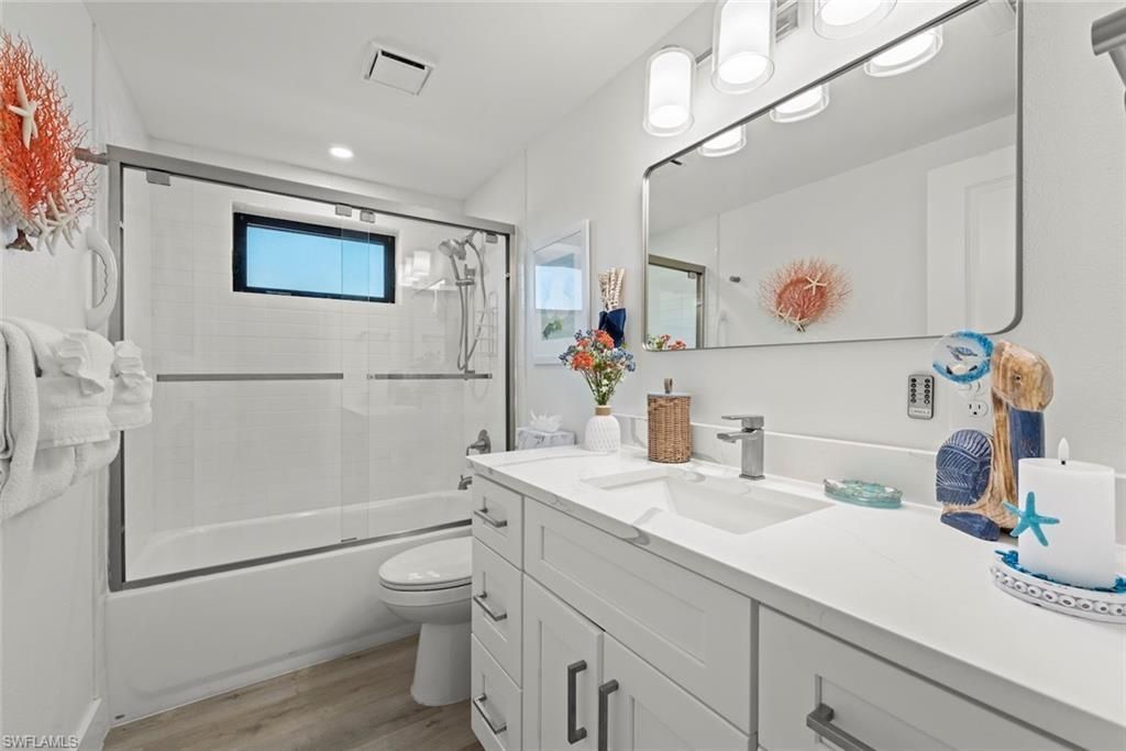 625 Nerita St, Unit C, Sanibel, FL 33957 Photo