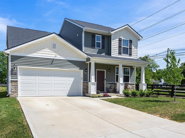 12047 Wooden Trace Drive , Louisville, KY 40229