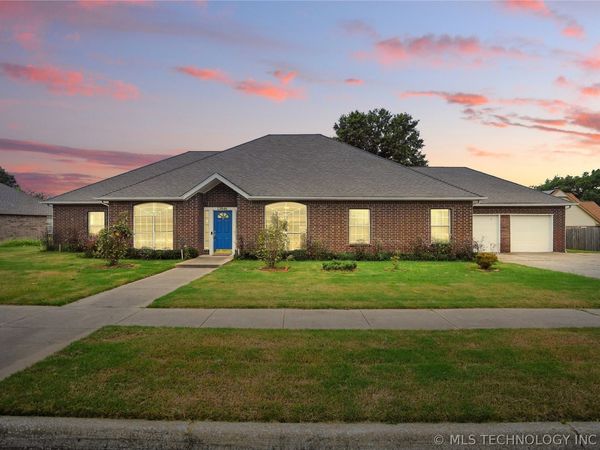 13846 S Nyssa Place , Glenpool, OK 74033