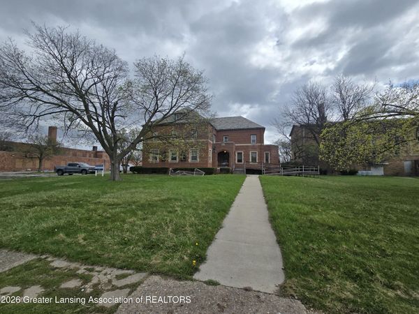 17200 Rowe Street, Detroit, MI 48205