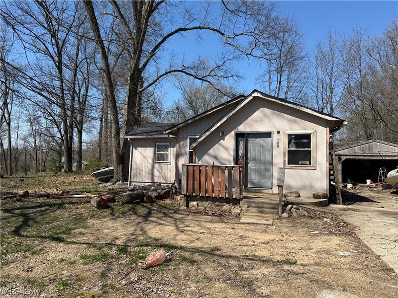 189 W Vista Avenue, Akron, OH 44319 Photo 1