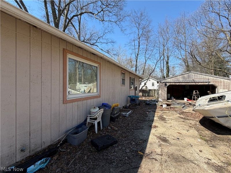189 W Vista Avenue, Akron, OH 44319 Photo 5