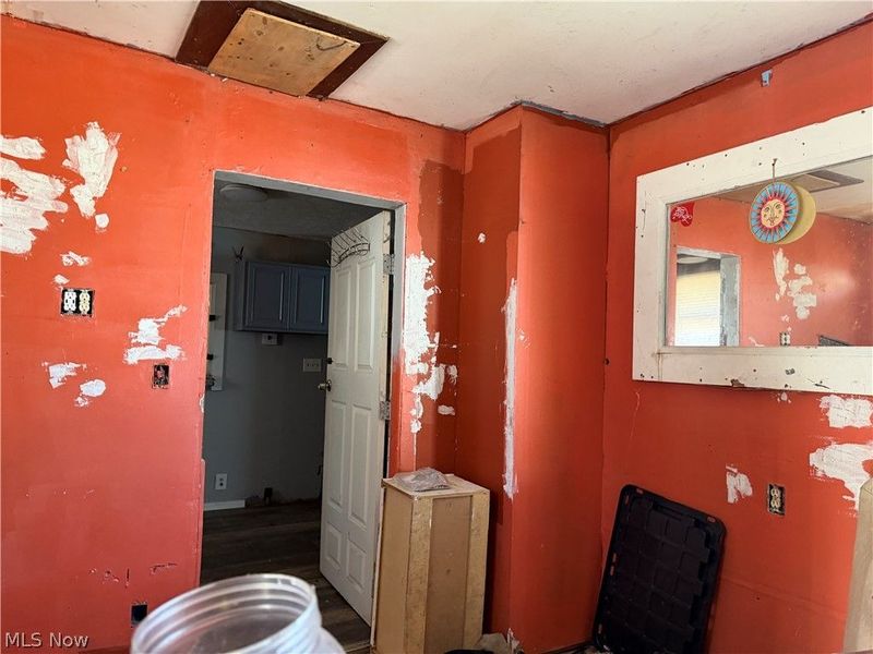 189 W Vista Avenue, Akron, OH 44319 Photo 9