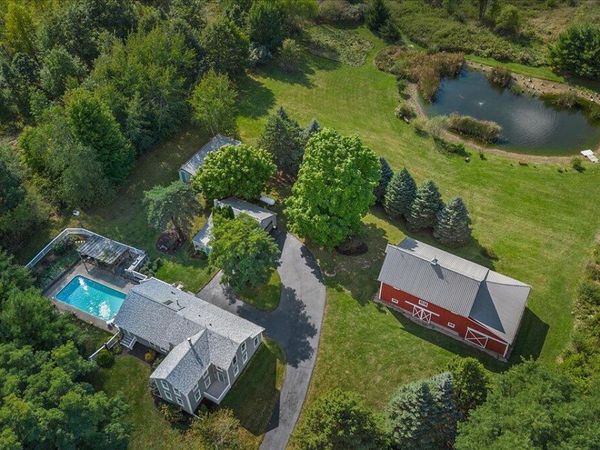19196 Cleveland Avenue, Galien, MI 49113