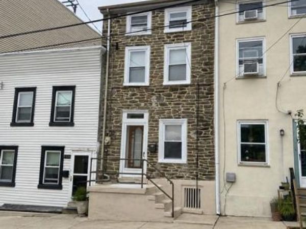 160 CARSON STREET , PHILADELPHIA, PA 19127