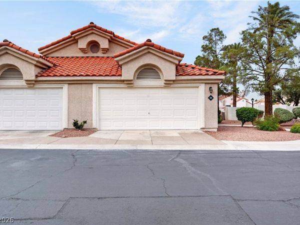 505 Yacht Harbor Drive , Las Vegas, NV 89145