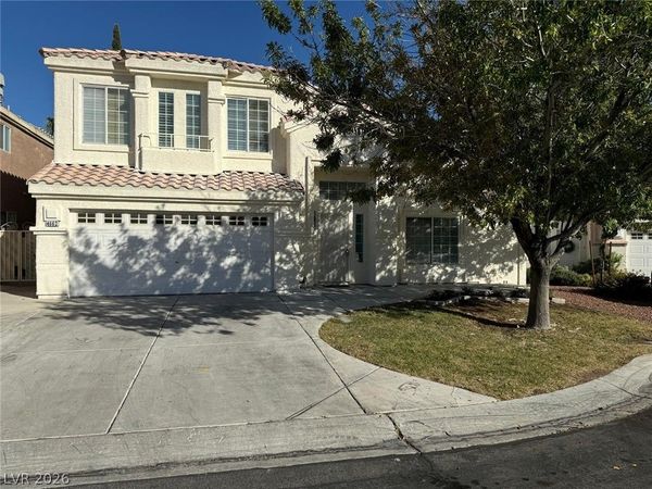 4662 Hoeker Way , Las Vegas, NV 89147