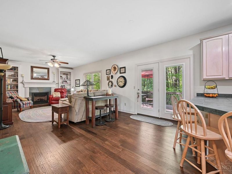 6879 Crown Pointe Drive, Liberty Township, OH 45011 Photo 13