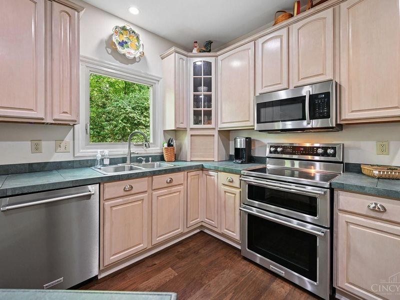 6879 Crown Pointe Drive, Liberty Township, OH 45011 Photo 18