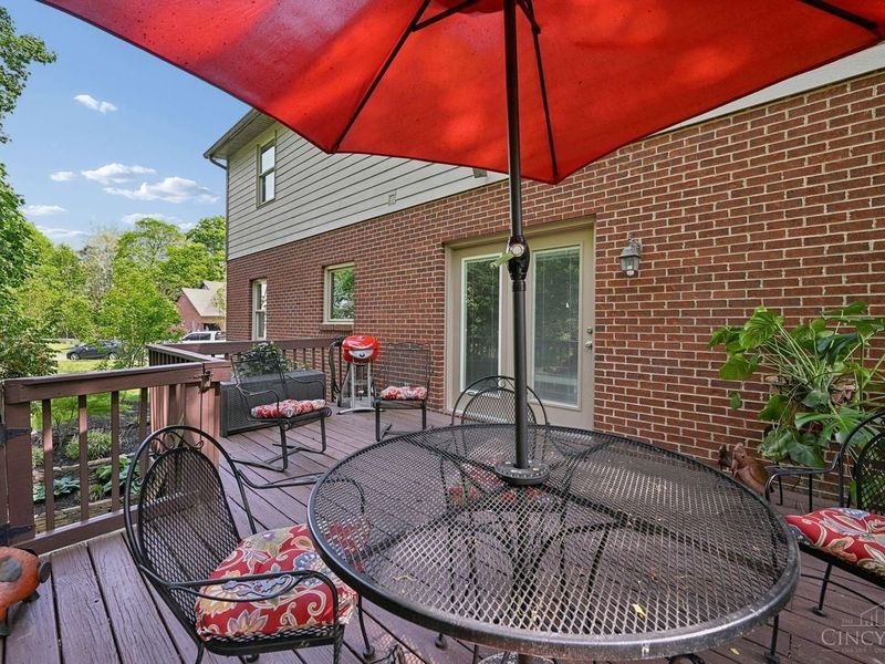 6879 Crown Pointe Drive, Liberty Township, OH 45011 Photo 40