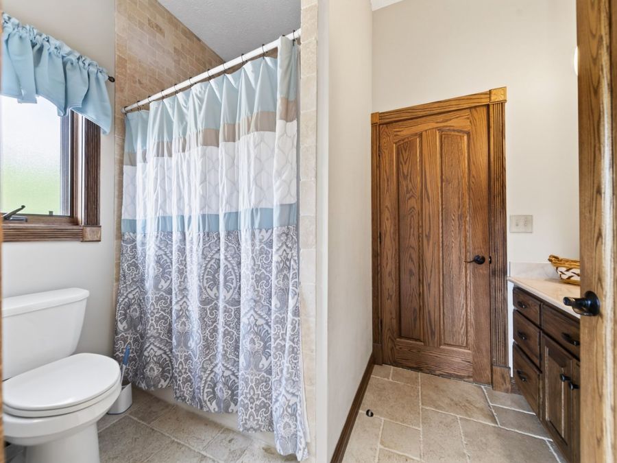 Property Image 58