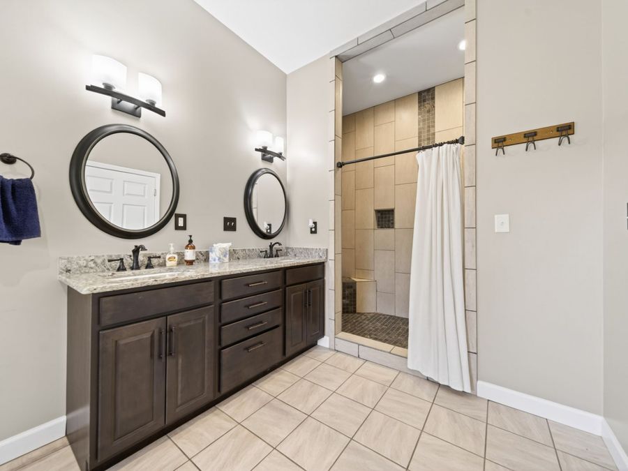 Property Image 86