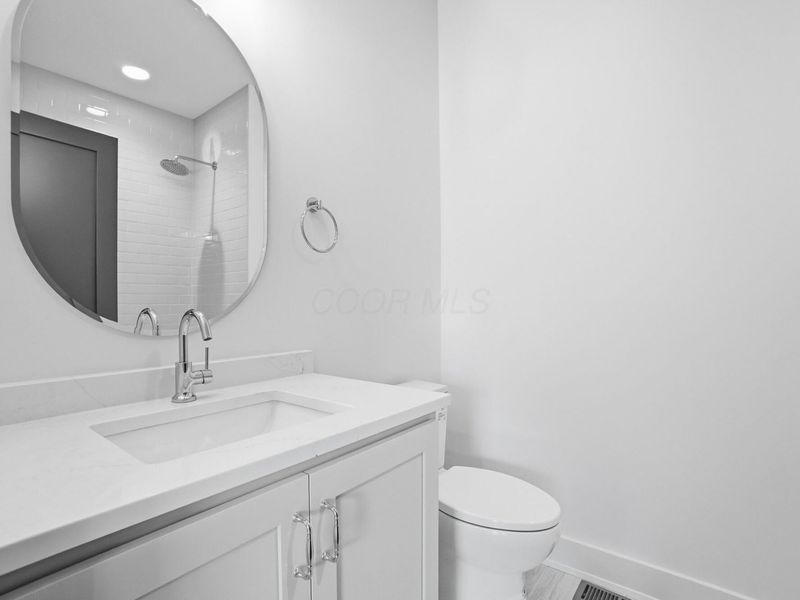 8211 Canopy Glen Drive, Plain City, OH 43064 Photo 17