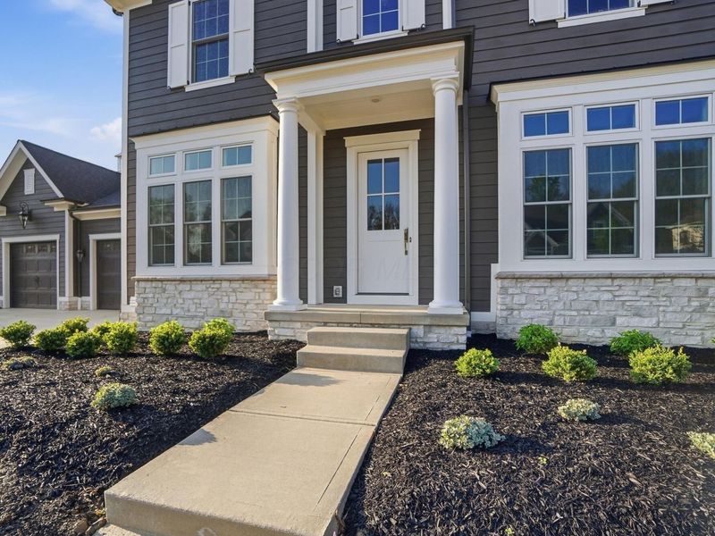 8211 Canopy Glen Drive, Plain City, OH 43064 Photo 2