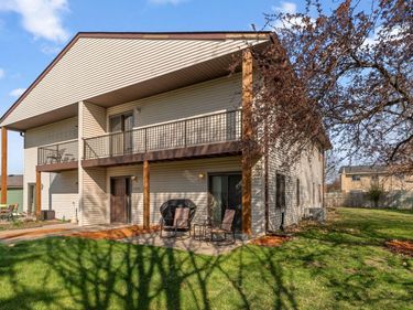 13717 Inglewood Avenue, Savage, MN 55378