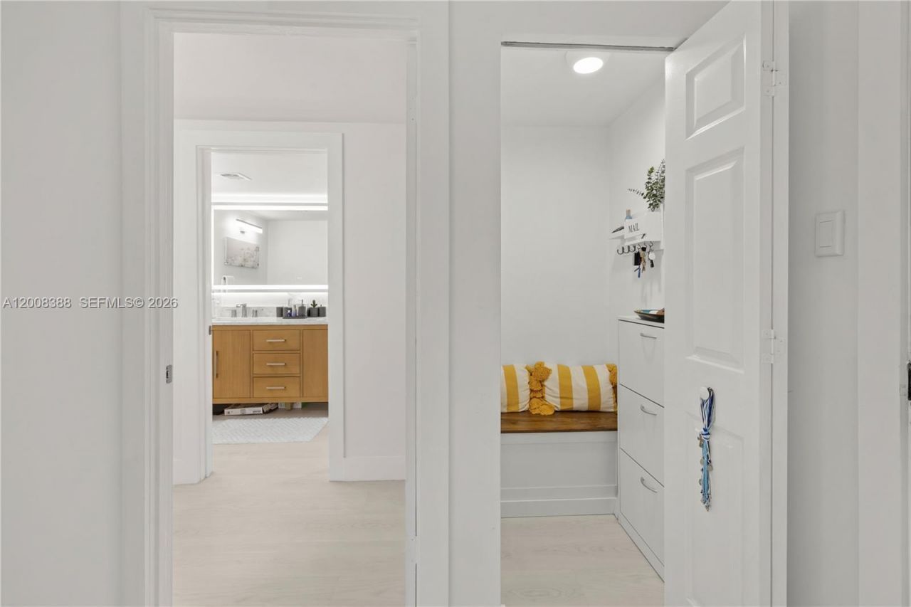 201 S Crandon Blvd , Unit 143, Key Biscayne, FL 33149 Photo