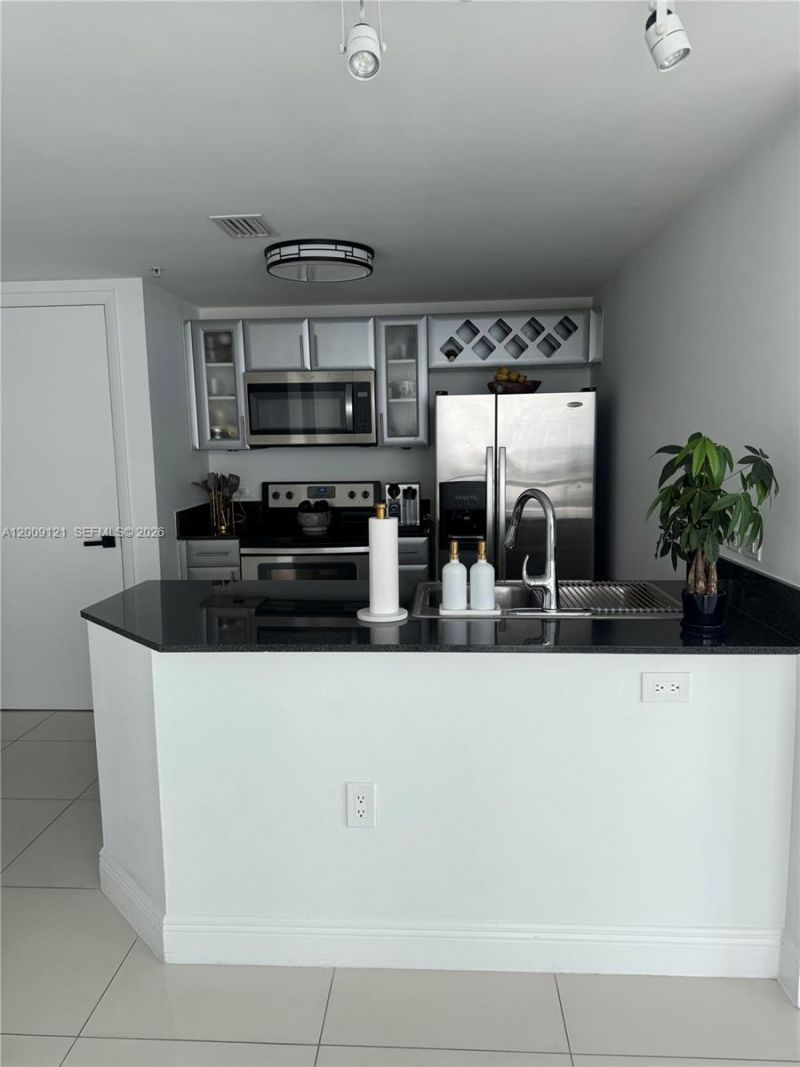 1871 NW S River Dr , Unit 2005, Miami, FL 33125 Photo