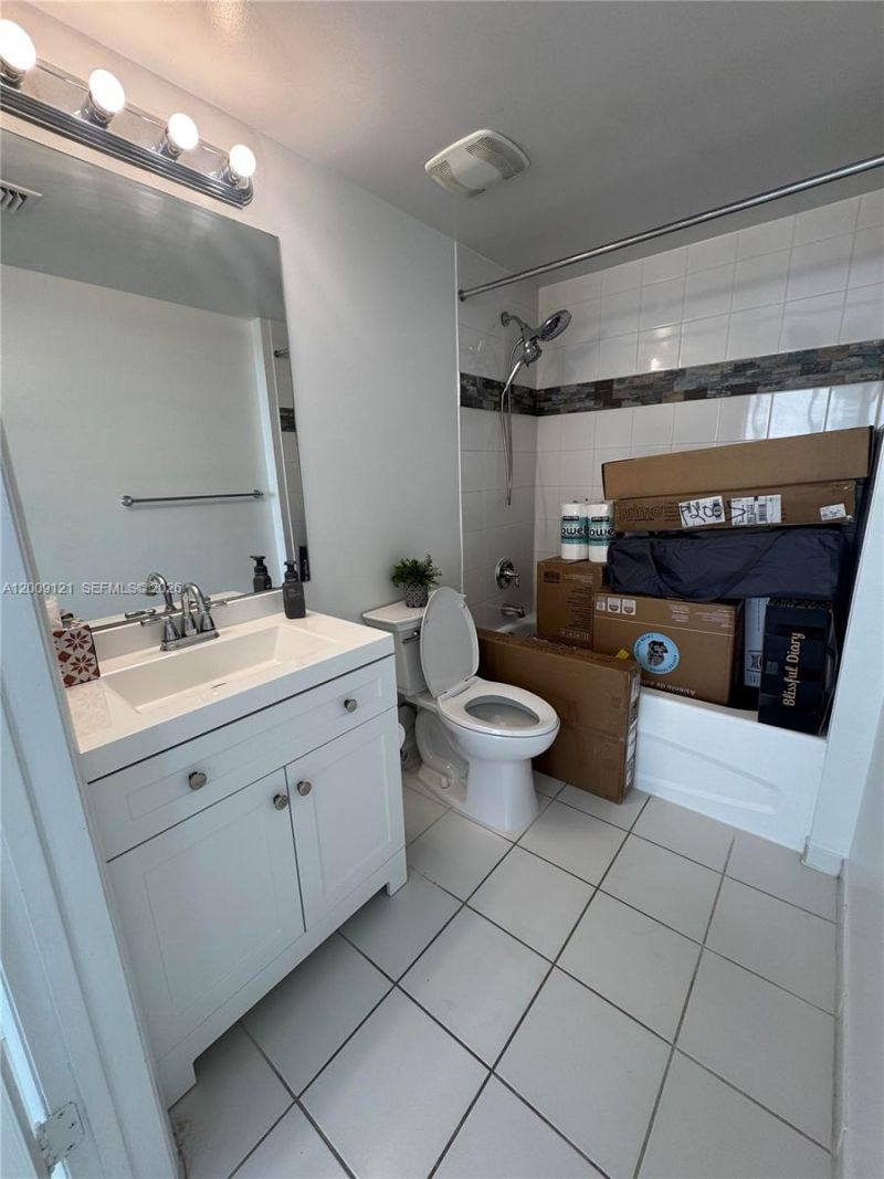 1871 NW S River Dr , Unit 2005, Miami, FL 33125 Photo