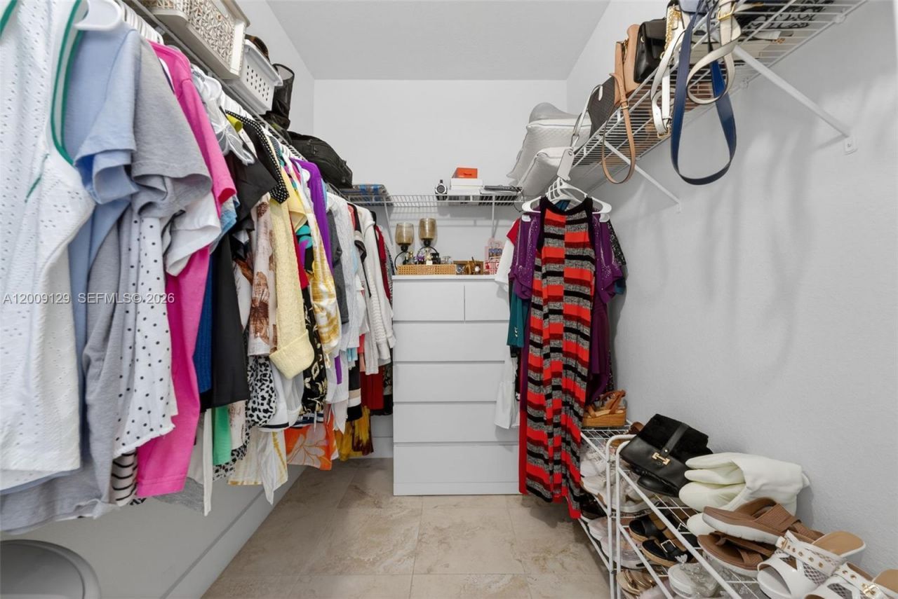 1033 NE 35th Ave , Homestead, FL 33033 Photo