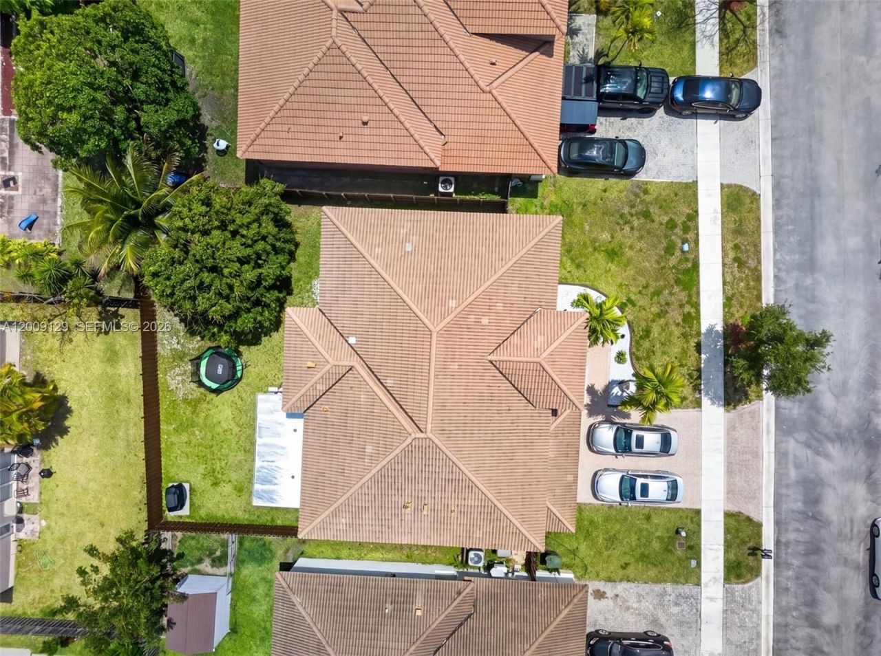 1033 NE 35th Ave , Homestead, FL 33033 Photo