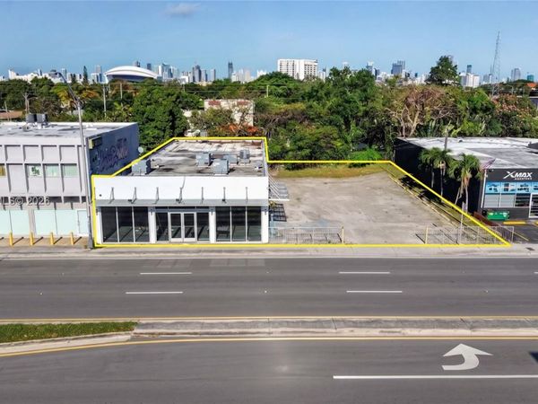 69 NW 27th Ave , Miami, FL 33125