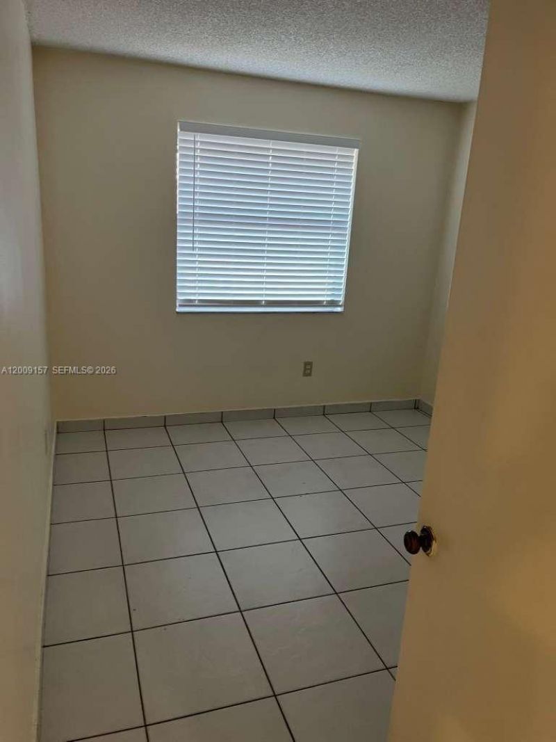 9712 Hammocks Blvd, Unit 202-30, Miami, FL 33196 Photo