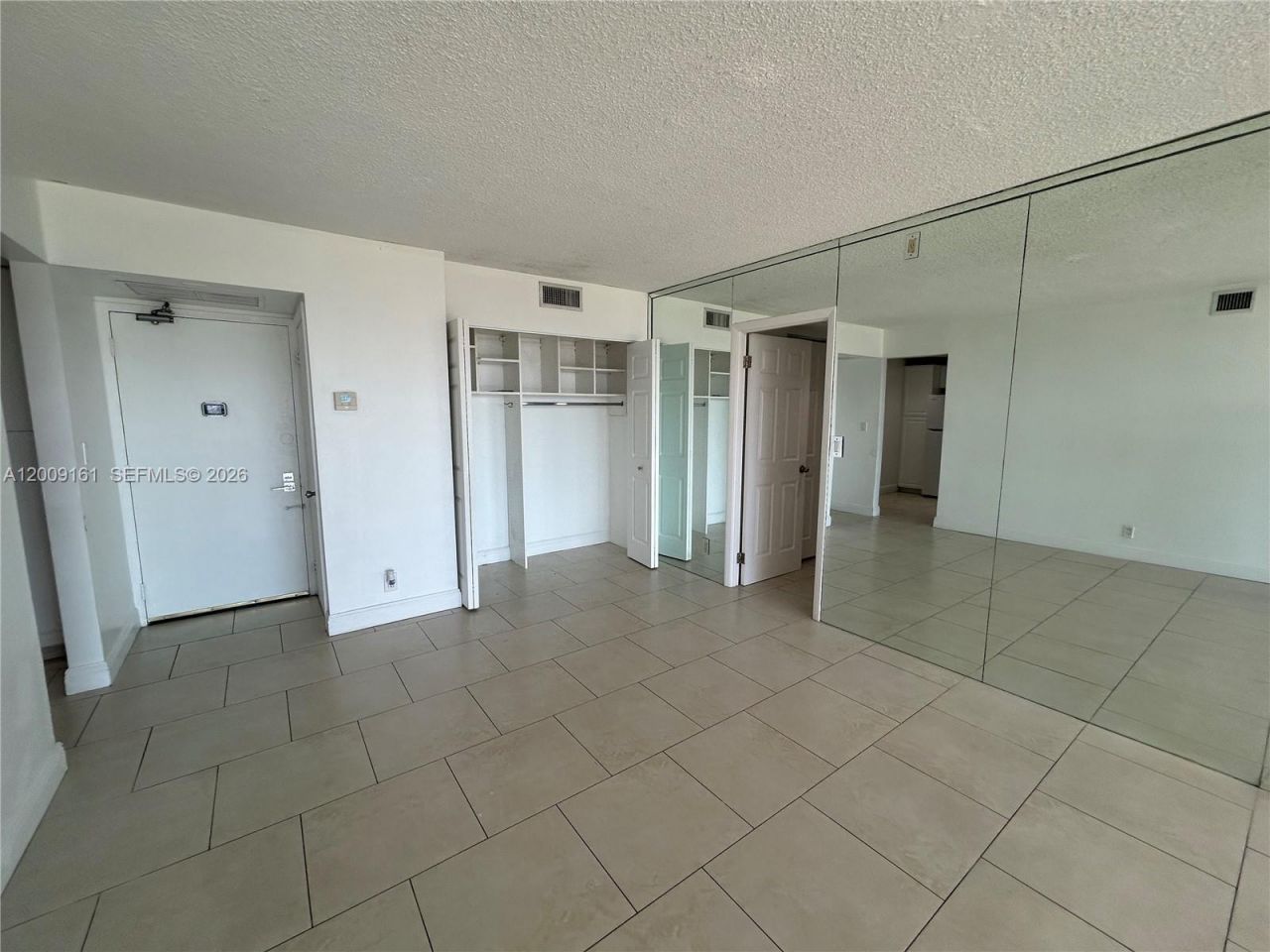 20301 W Country Club Dr, Unit 1224, Aventura, FL 33180 Photo