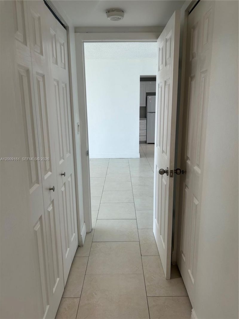 20301 W Country Club Dr, Unit 1224, Aventura, FL 33180 Photo