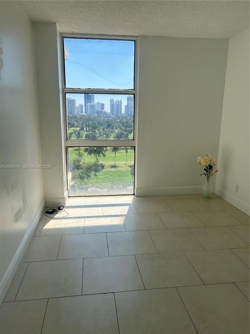 20301 W Country Club Dr, Unit 1224, Aventura, FL 33180 Photo