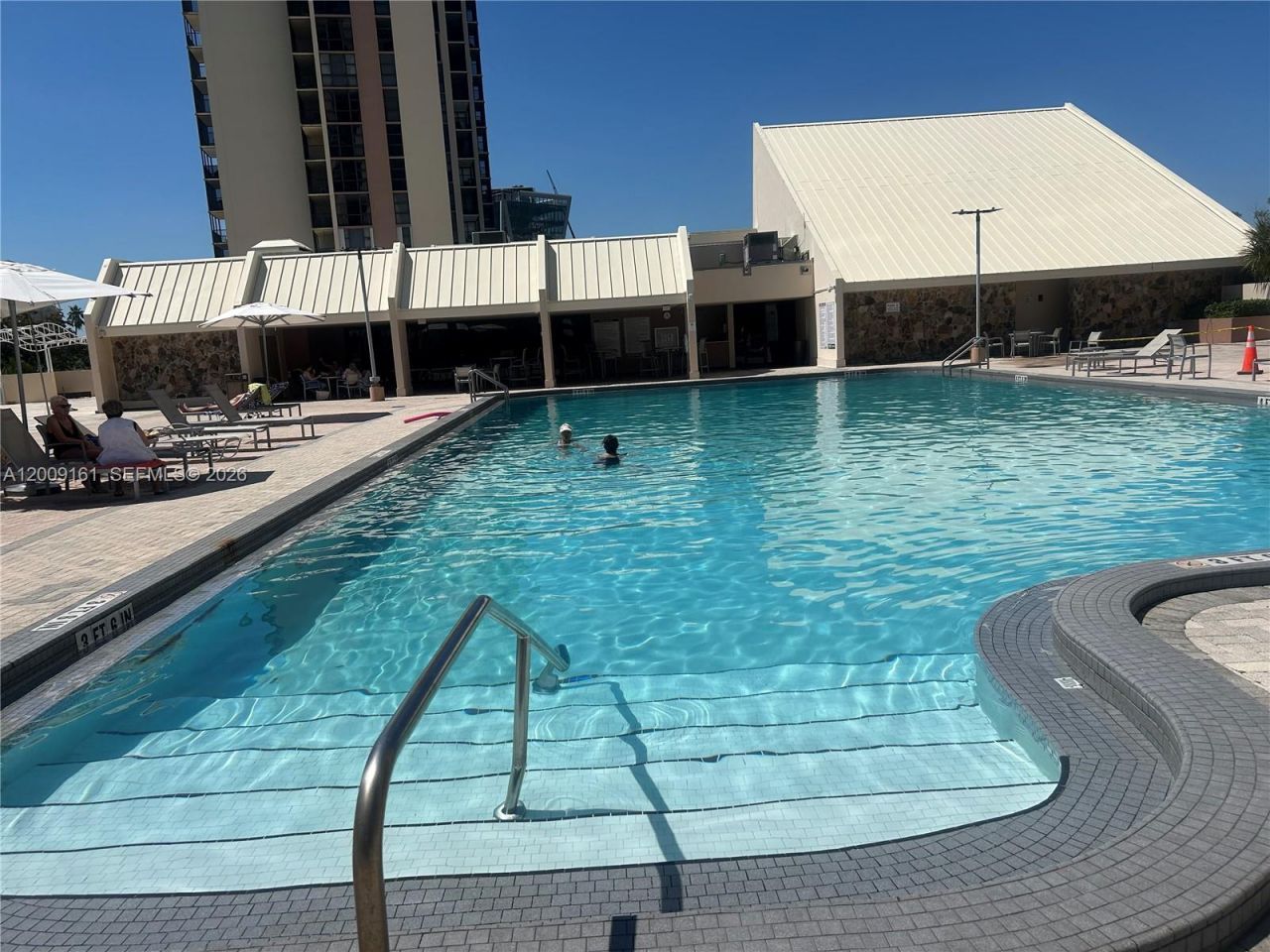 20301 W Country Club Dr, Unit 1224, Aventura, FL 33180 Photo