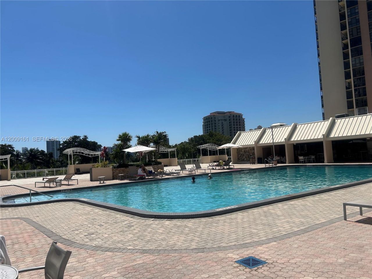 20301 W Country Club Dr, Unit 1224, Aventura, FL 33180 Photo
