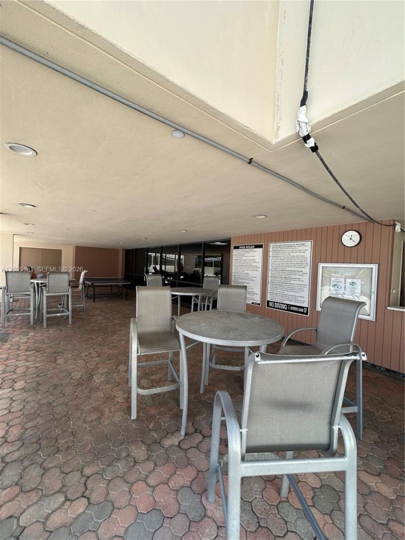 20301 W Country Club Dr, Unit 1224, Aventura, FL 33180 Photo