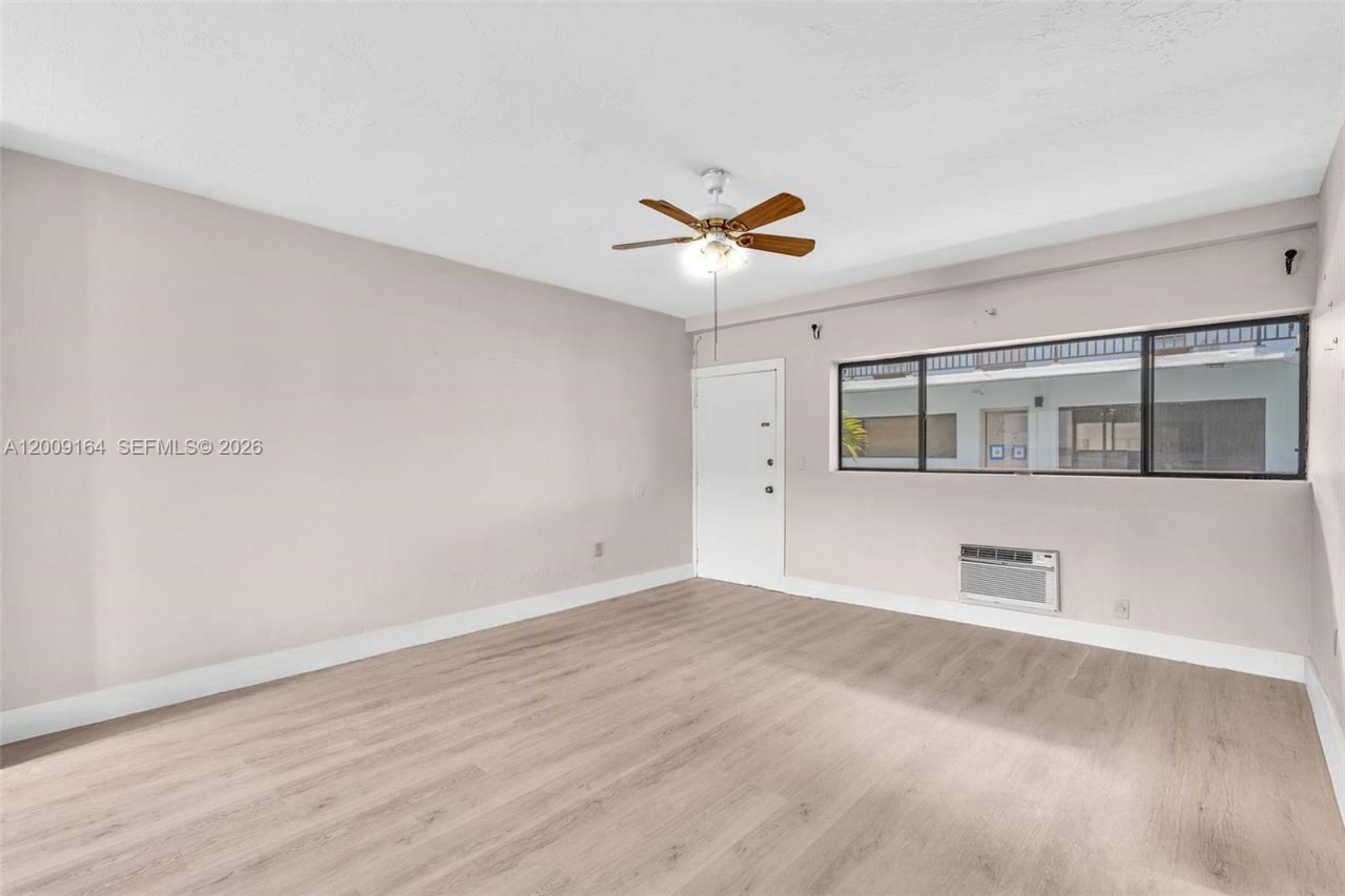 1165 Marseille Dr, Unit 1, Miami Beach, FL 33141 Photo