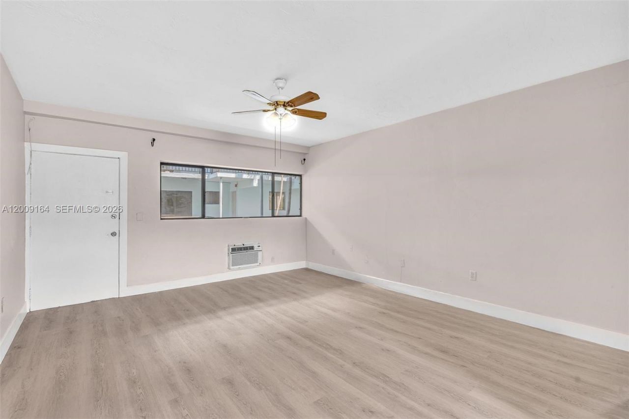 1165 Marseille Dr, Unit 1, Miami Beach, FL 33141 Photo